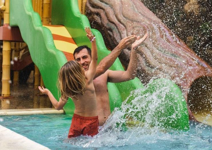 2 kids 100% OFF: travel until may! Hôtel Magic Rock Gardens Benidorm 2 kids 100% OFF: travel until may! Hôtel Magic Rock Gardens Benidorm